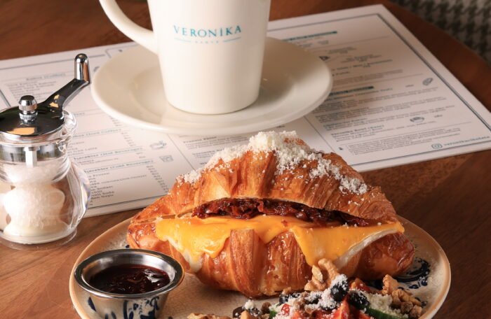 İki Peynirli (Cheddar & Dil Peynirli)