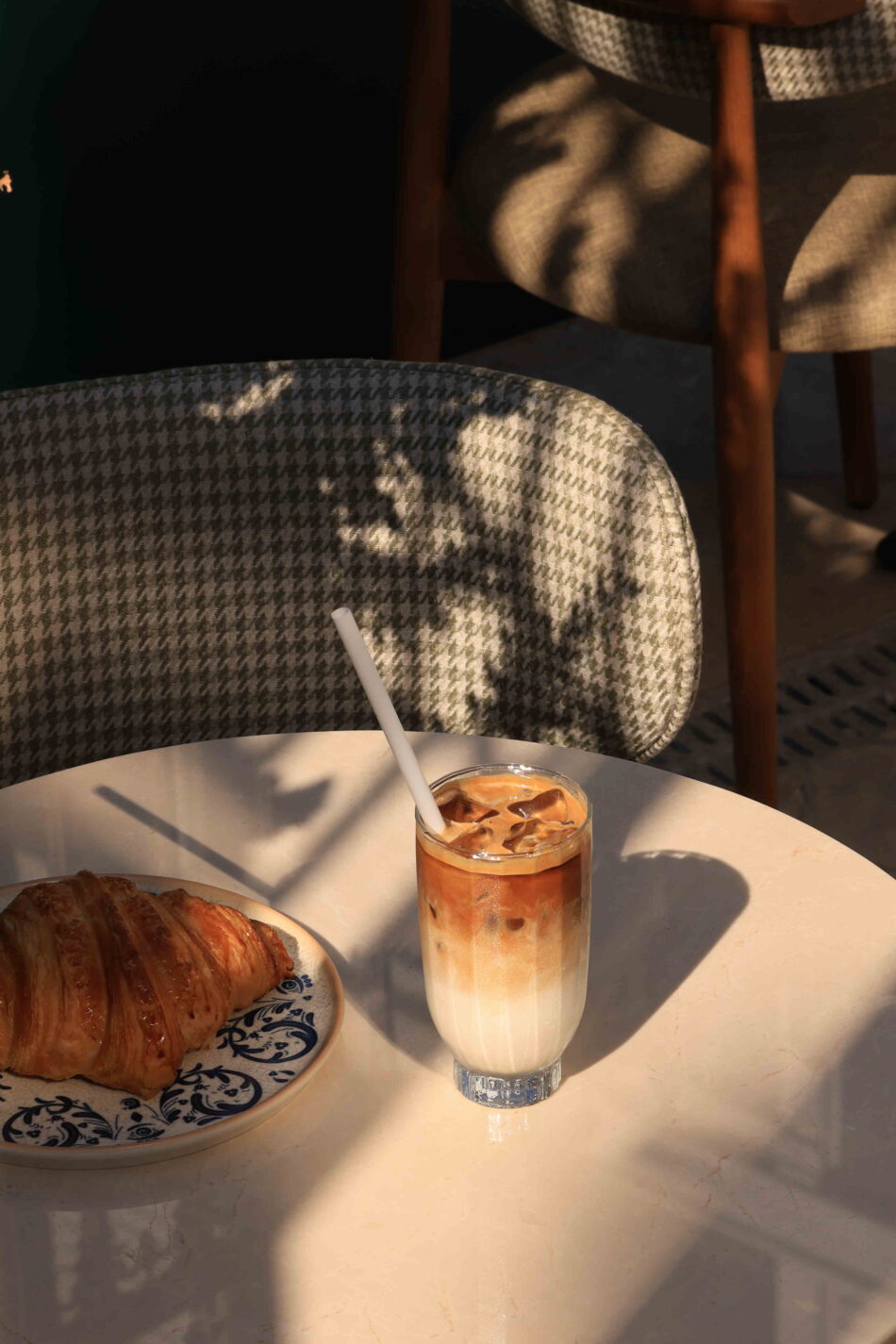 Kruvasan & Soğuk Kahve