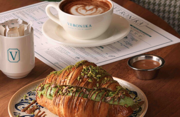 Lotus veya Antep Fıstık